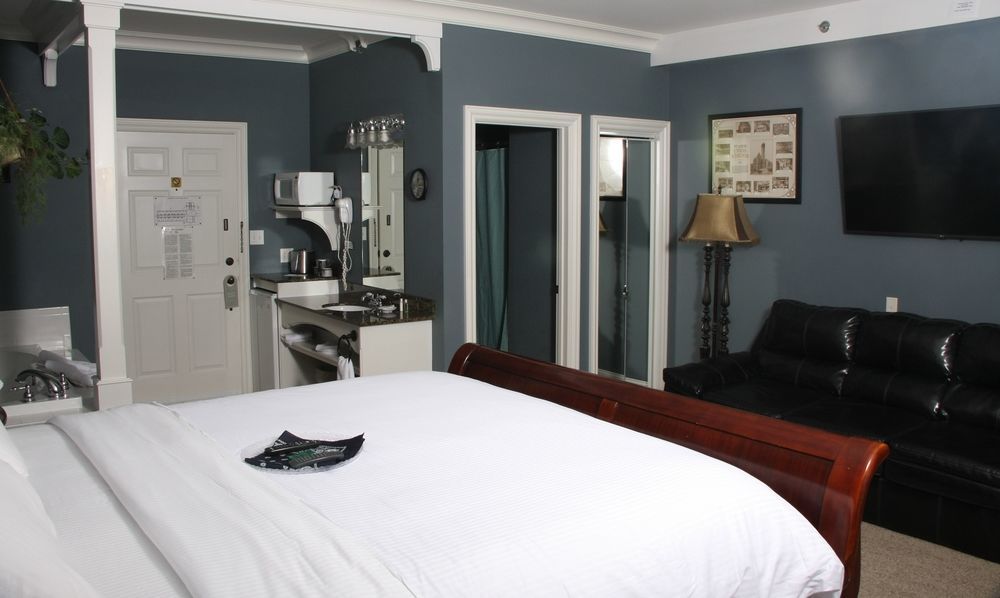 Depot Inn & Suites La Plata Esterno foto