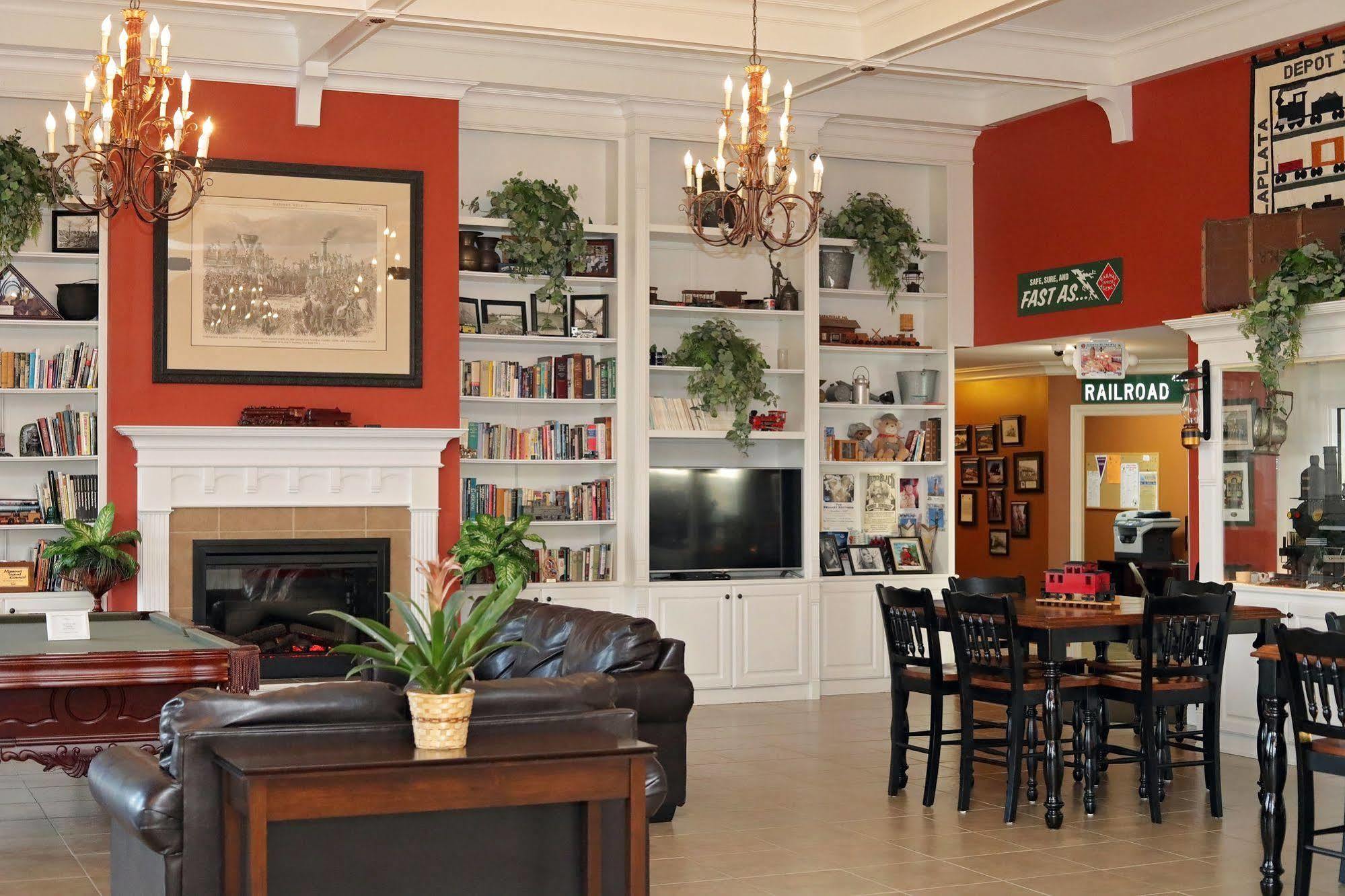 Depot Inn & Suites La Plata Esterno foto