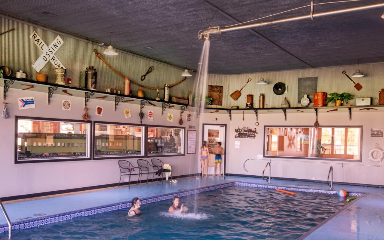 Depot Inn & Suites La Plata Esterno foto